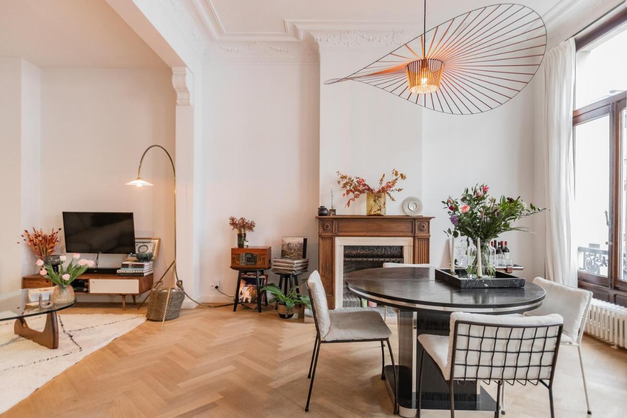 Traditional Chic, High Ceilings' Apt Aircos And Garage แอนต์เวิร์ป ภายนอก รูปภาพ